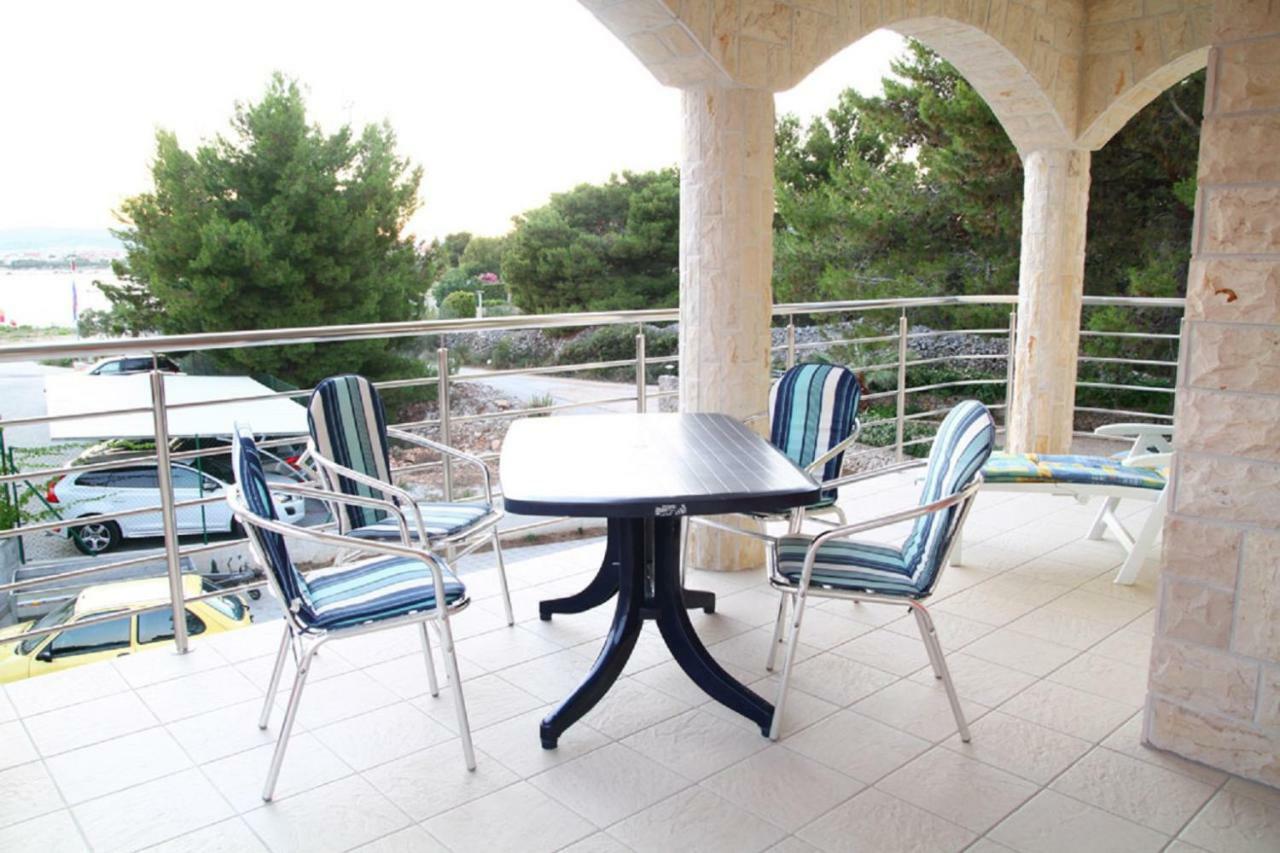 Apartments Palaca Sunca Srima Exterior photo
