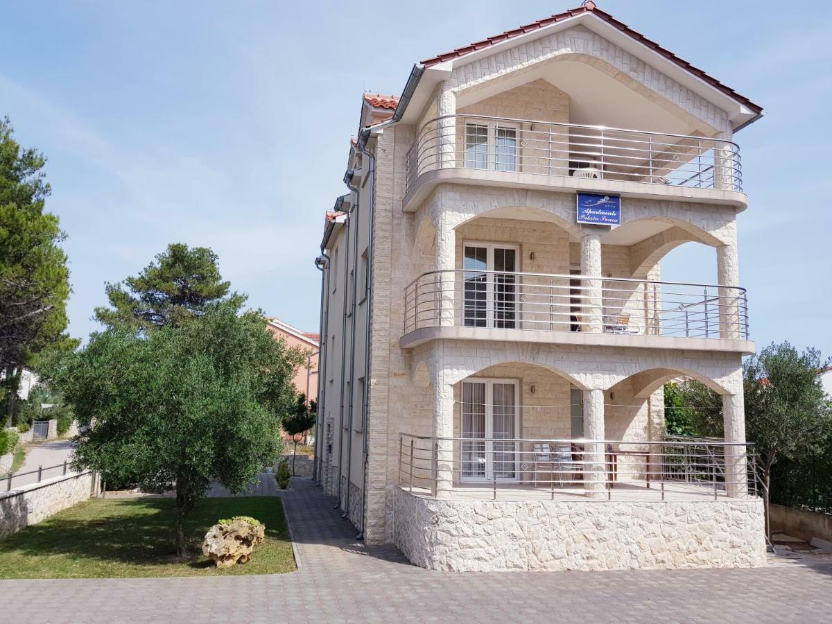 Apartments Palaca Sunca Srima Exterior photo
